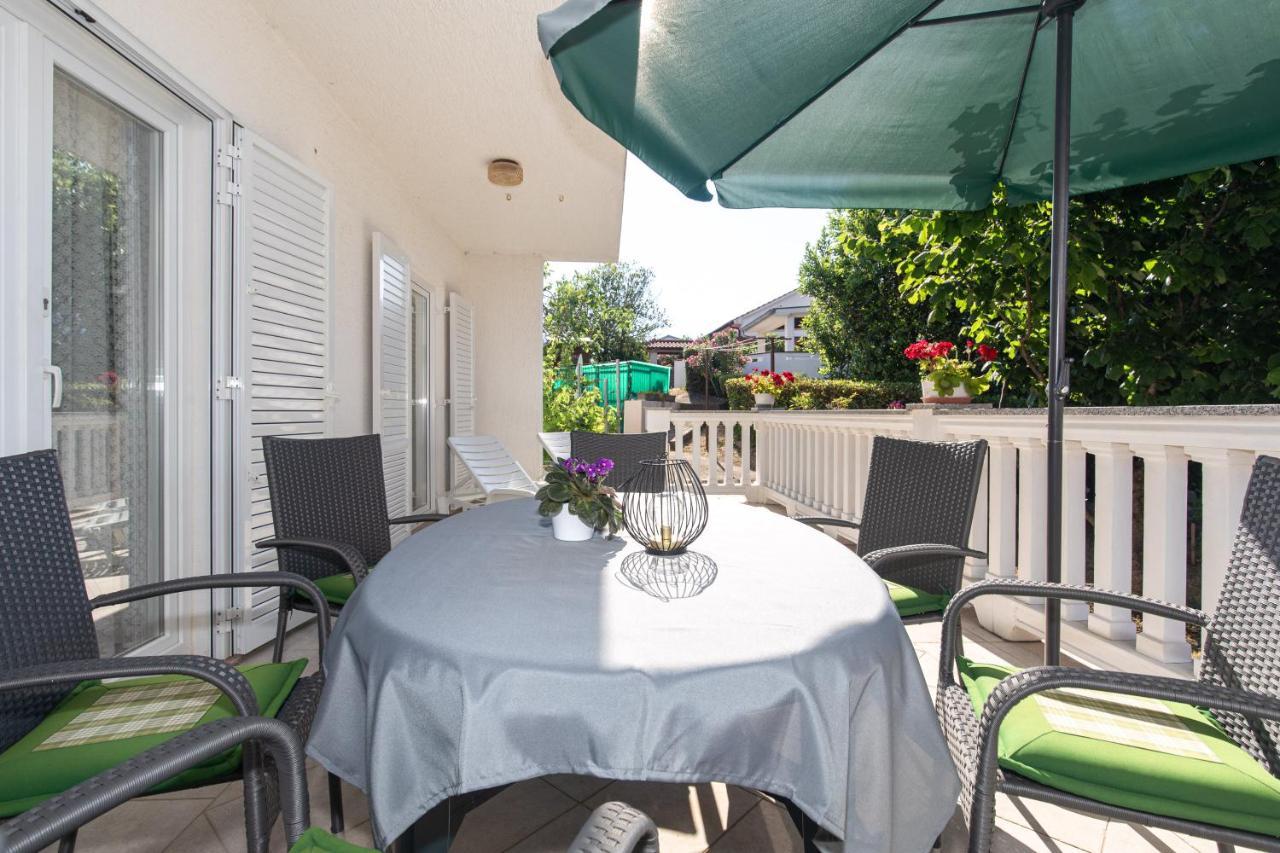 Apartman Marjeto Krk Town Exterior photo
